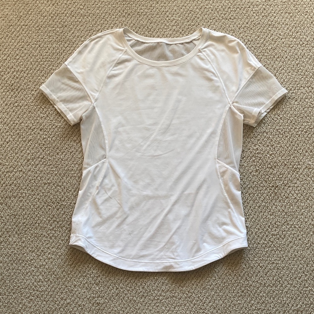 Lululemon Home Stretch Short Sleeve Shirt White Mesh Back Run T-Shirt Top VEUC
